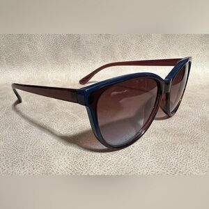 Tahari two tone sunglasses